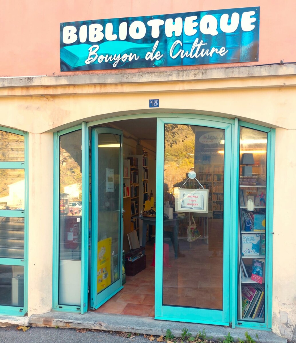 Blibliotheque Bouyon De Culture